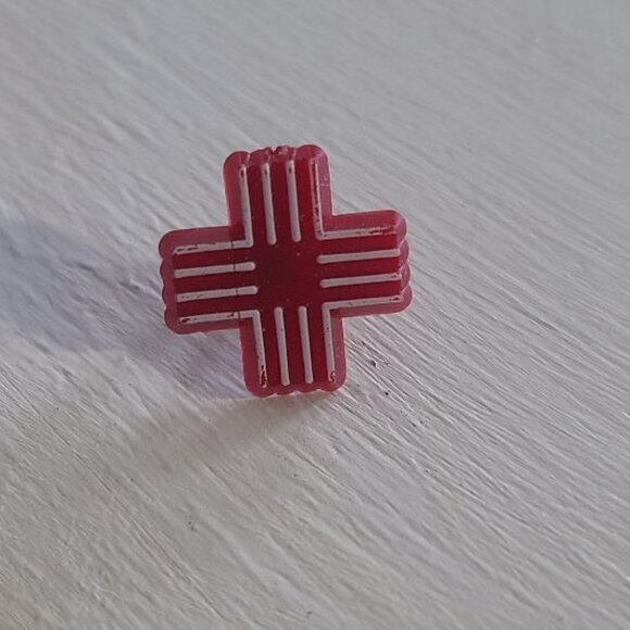 Red Cross Medical Vintage Small Lapel Pin - Picture 2 of 4